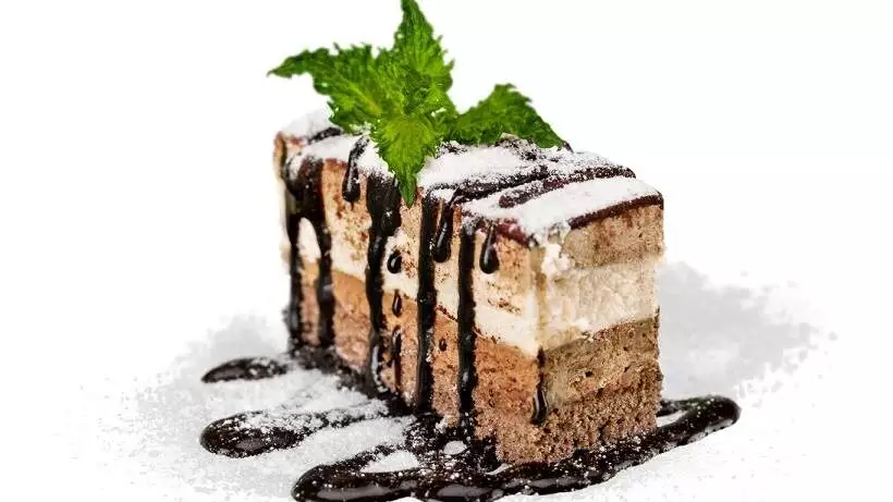 What Birthday Cake Sizes Are Available At Costco?