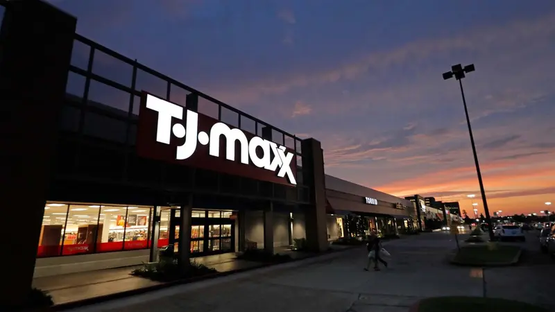 how-much-does-tj-maxx-pay